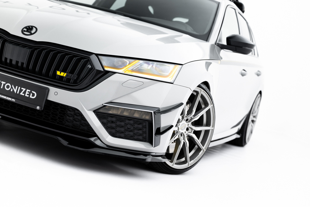 Bodykit V.1 Skoda Octavia RS Combi MK4 Maxton