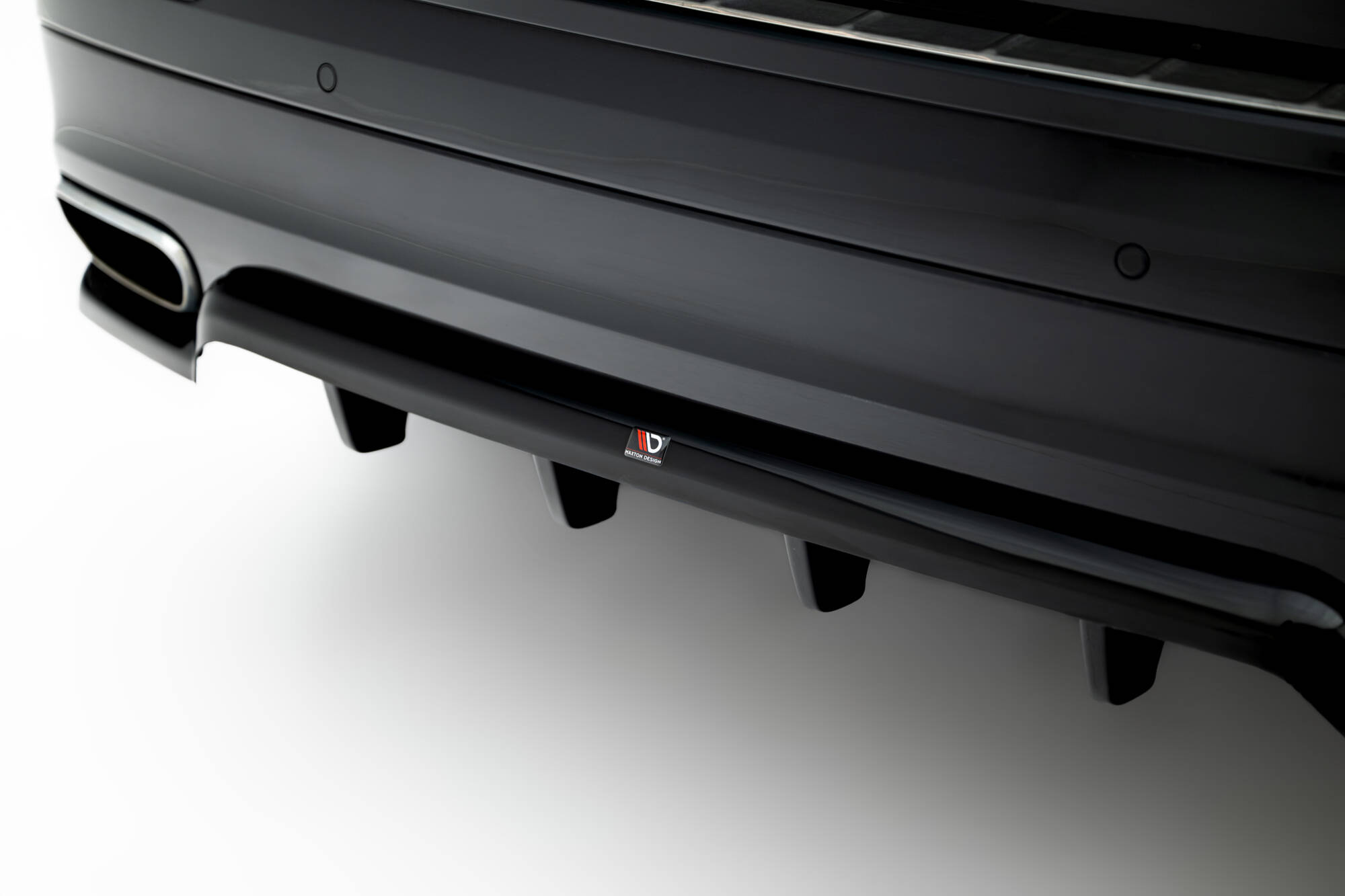 Achter Diffuser Volvo XC60 MK2 Maxton Glanzend zwart