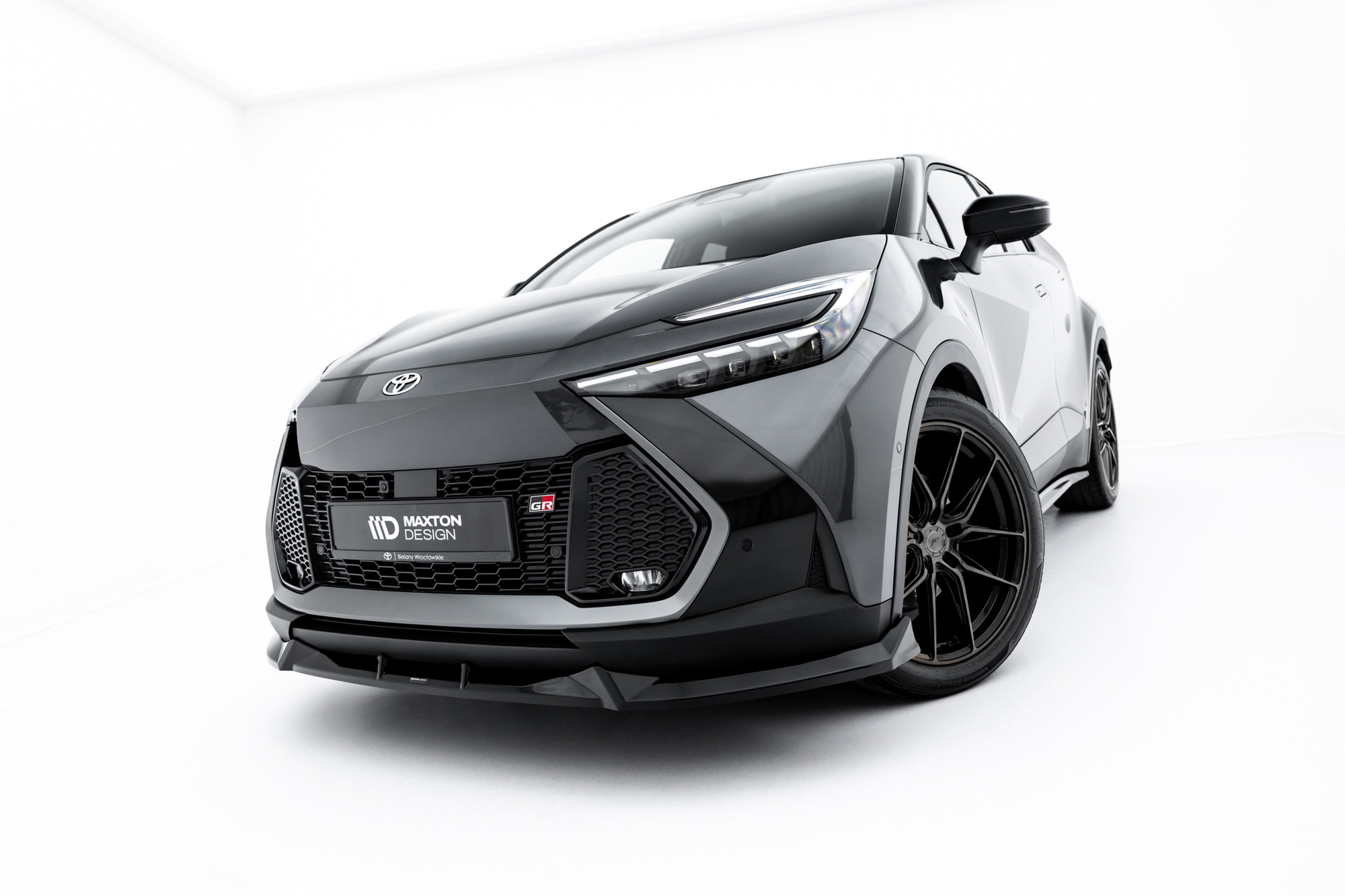 Bodykit Toyota C-HR Mk2 glans zwart