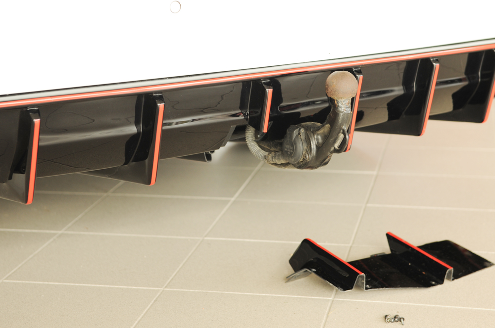 Achterdiffuser Audi A6 (4G/C7) – 11.10-08 (met trekhaak) Glans Zwart