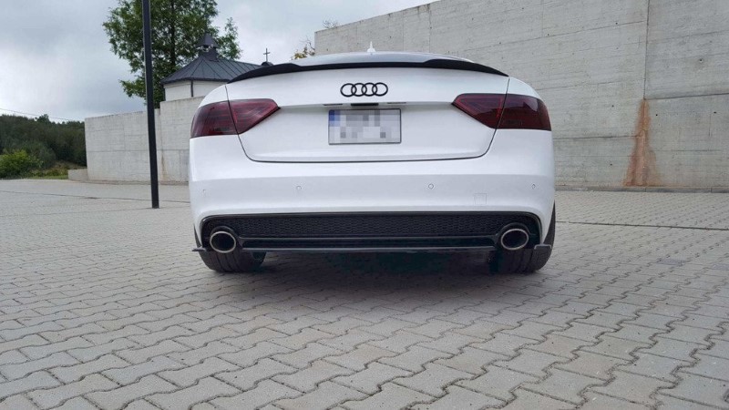 Centrale Achterspoiler Audi A5 S-Line 8T FL Coupe / Sportback (zonder verticale bar) Glanzend Zwart