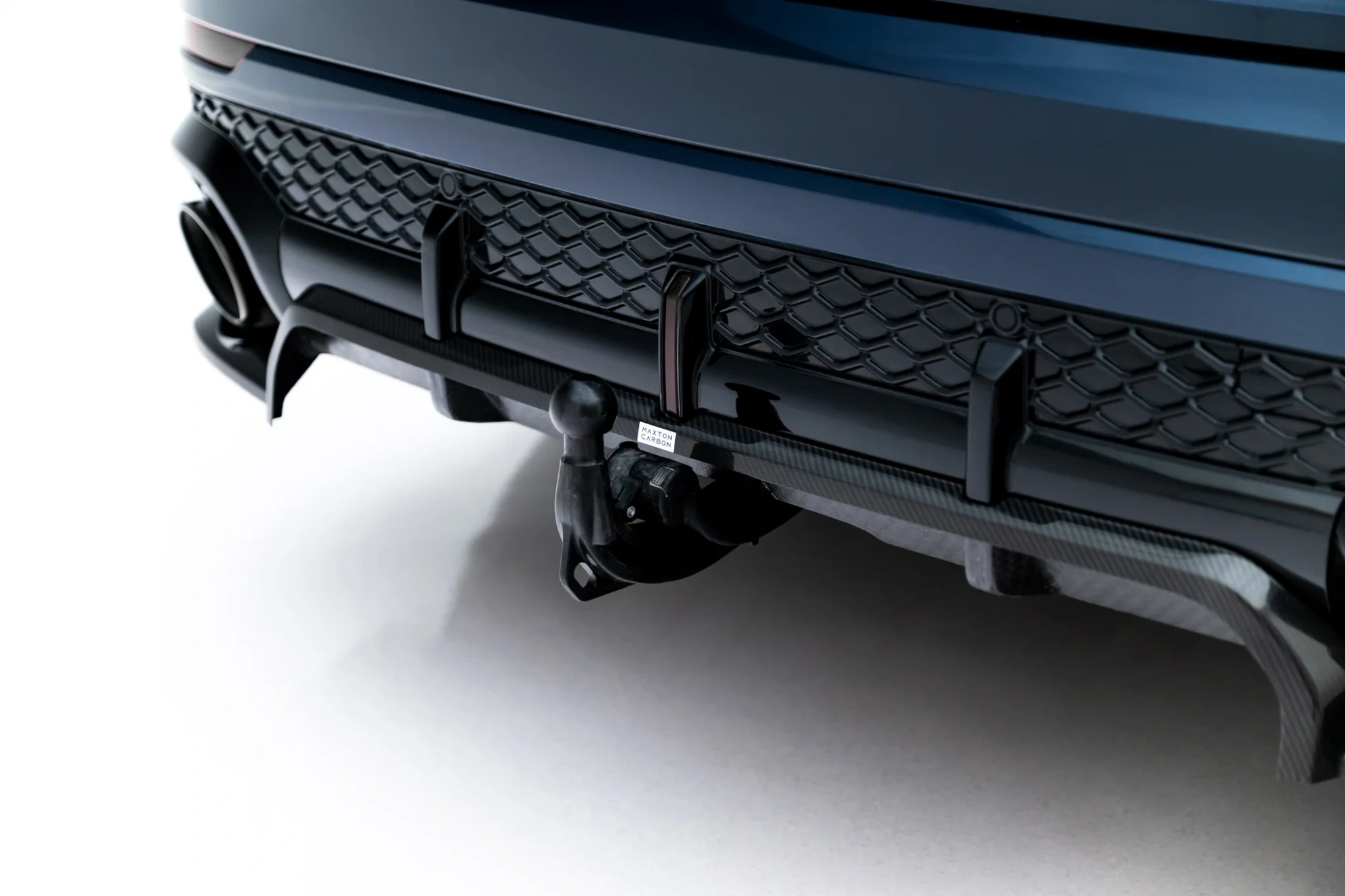 Diffuser Audi RSQ8 Mk1 Facelift – Maxton Prepreg Carbon Fiber Rear Splitter